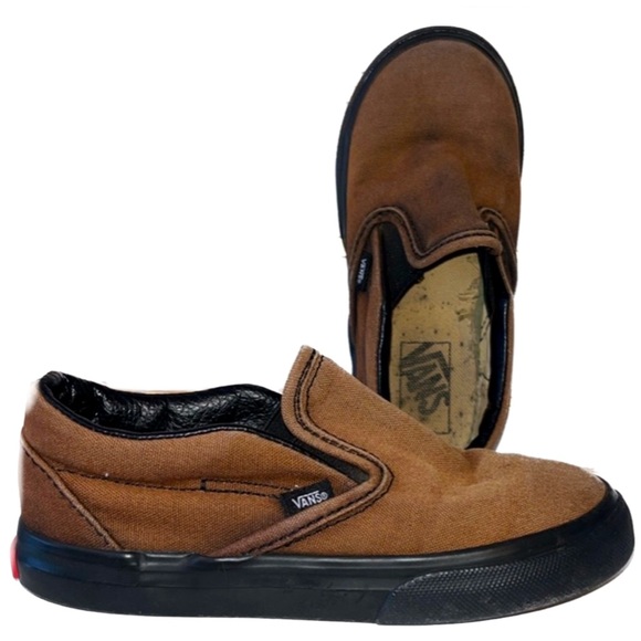 Vans Brown on Black Canvas Slip On V Shoes, Toddler Size 10 - Picture 2 of 11